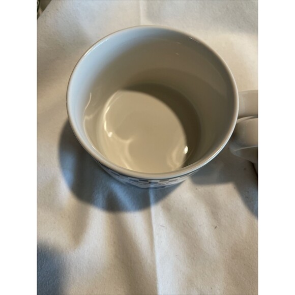 Set of 2 Farm Fresh by Signature Rooster, Coffee Mugs CUTE!! - Picture 3 of 6